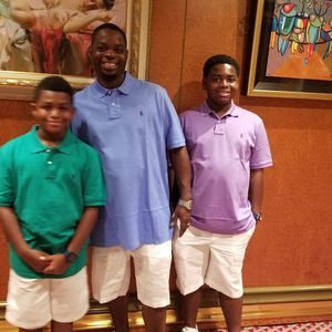 Meet your Posher, Decarlos